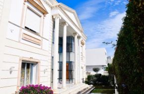 L'Orchidée - Villa de luxe avec piscine chauffée, ascenseur privatif et vue sur le lac de Tunis